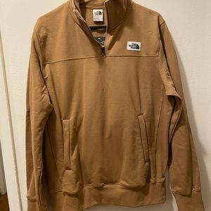 BRAND NEW North Face Men’s Quarterzip